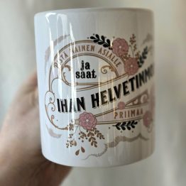 Tyypit Studion jo klassikoiksi muodostuneet Voimalause-tekstit naurattaa, vahvistaa, piristää - ne on otteita arkisesta elämästä. Voimalauseita löytyy vaihtuva valikoima erilaisina tuotteina. Tyypit Studio suunnittelee iloa sun elämään - jo vuodesta 2015!