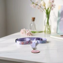 Tyypit Studion jo klassikoiksi muodostuneet Voimalause-tekstit naurattaa, vahvistaa ja piristää - ne on otteita arkisesta elämästä. Laaja valikoima Voimalauseita monissa eri arjen tuotteissa. Tyypit Studio suunnittelee iloa sun elämään - jo vuodesta 2015!