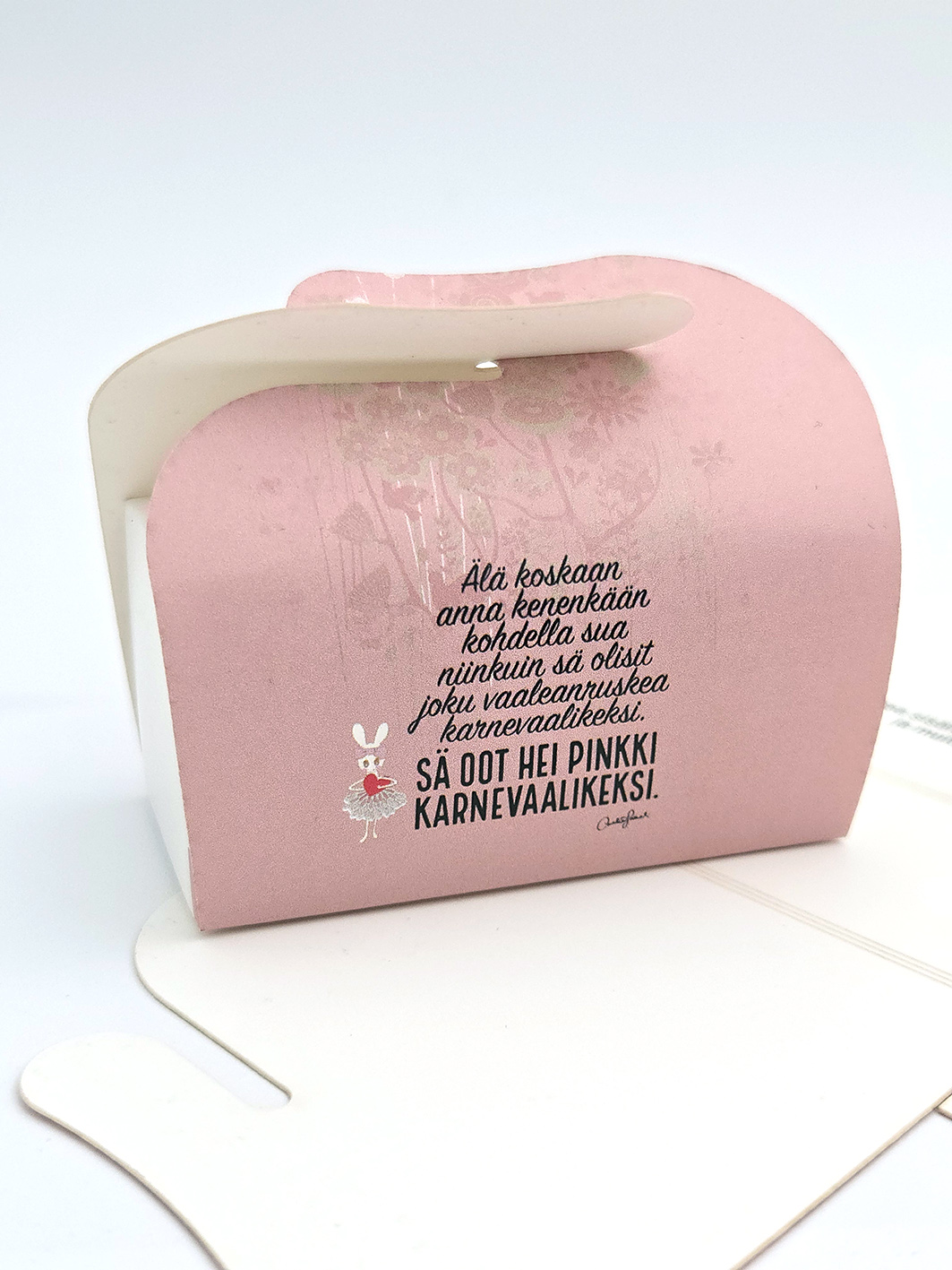 Pieni lahjarasia suklaaherkulla